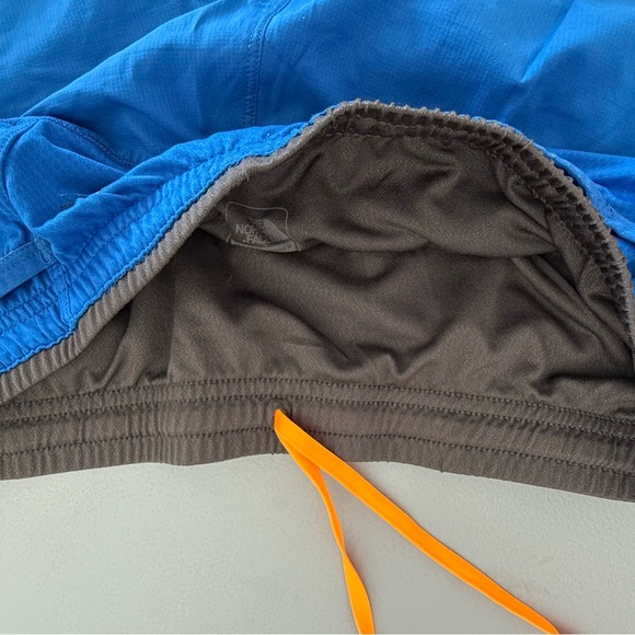 The North Face Men’s Flight Series Blue Sports Shorts - Picture 3 of 5